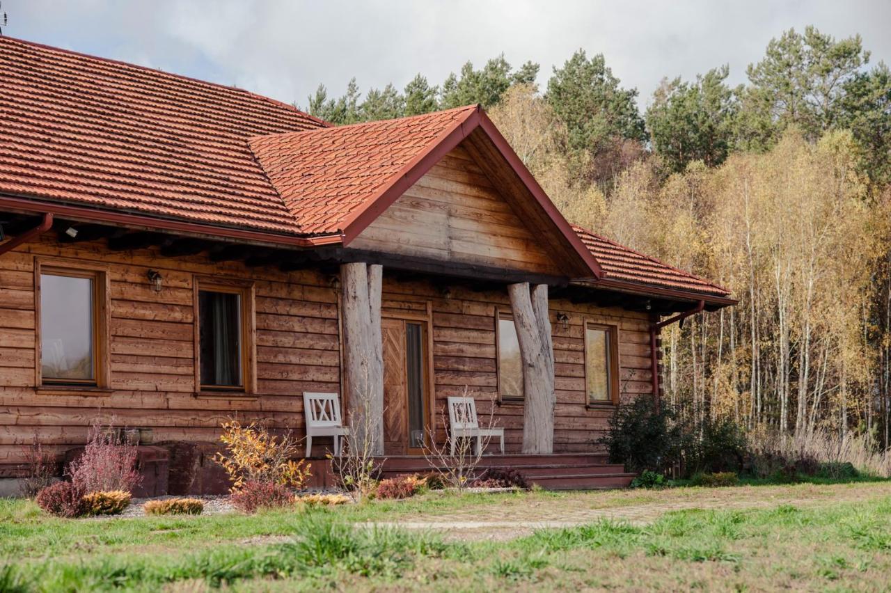 Dworek Ogrodniki, Caloroczny Dom Na Wylacznosc, Basen, Sauna, Las, Staw Rybny, Altana Grillowa, Ognisko, Pianino, Kominek, Piec Chlebowy, Duza Ogrodzona Posesja Tuczna Buitenkant foto